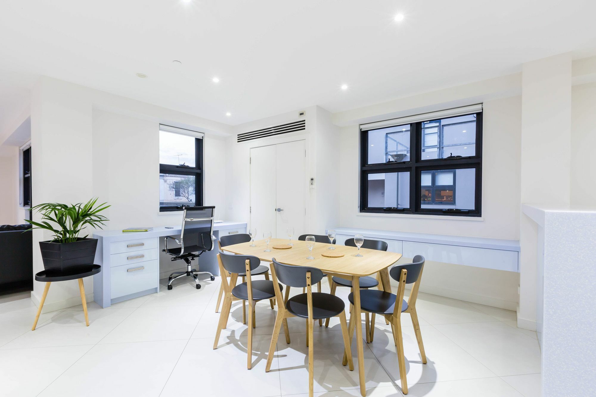 Maddison, 3Bdr Port Melbourne Apartment Exterior photo